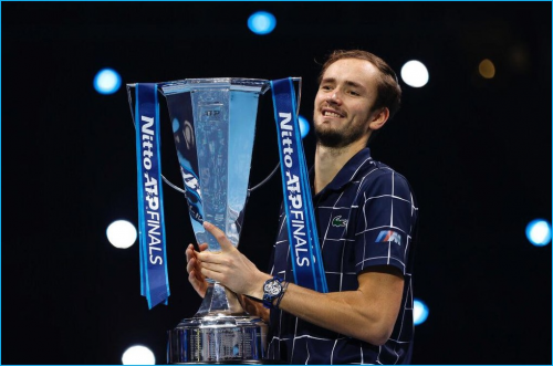 冕的日本女 冕的日本女