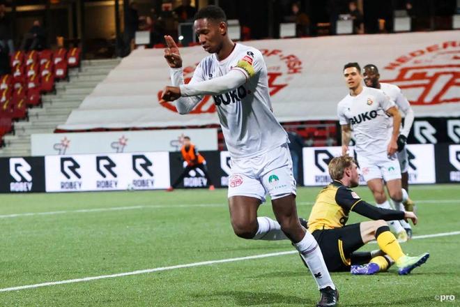 与东部格局 与东部格局